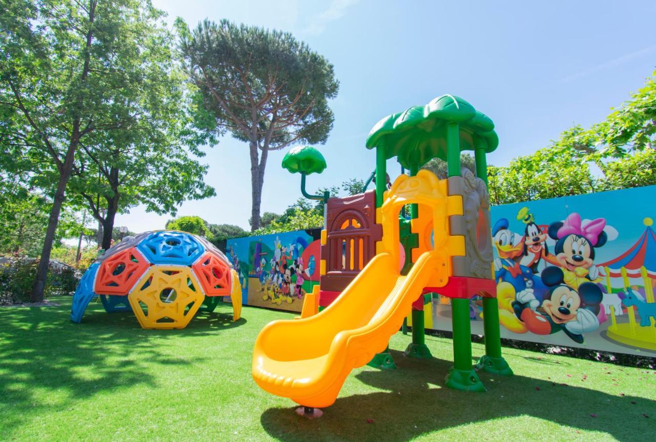 Camping Parco Vacanza Partaccia 2 Марина ди Маса Екстериор снимка