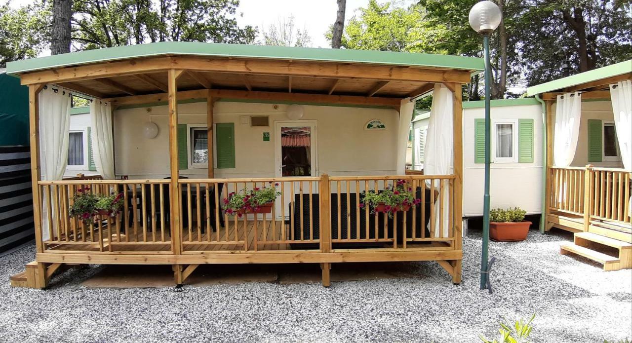 Camping Parco Vacanza Partaccia 2 Марина ди Маса Екстериор снимка